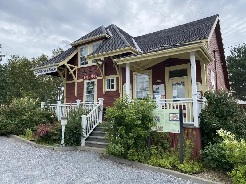 Vieille Gare de Rivière-Bleue – Rivière-Bleue, QC